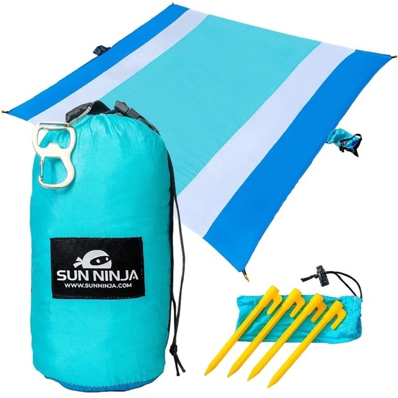 Brand New Sun Ninja 9’ x 10’ Outdoor Beach Sandfree Blanket Blue Lightweight - Picture 1 of 10